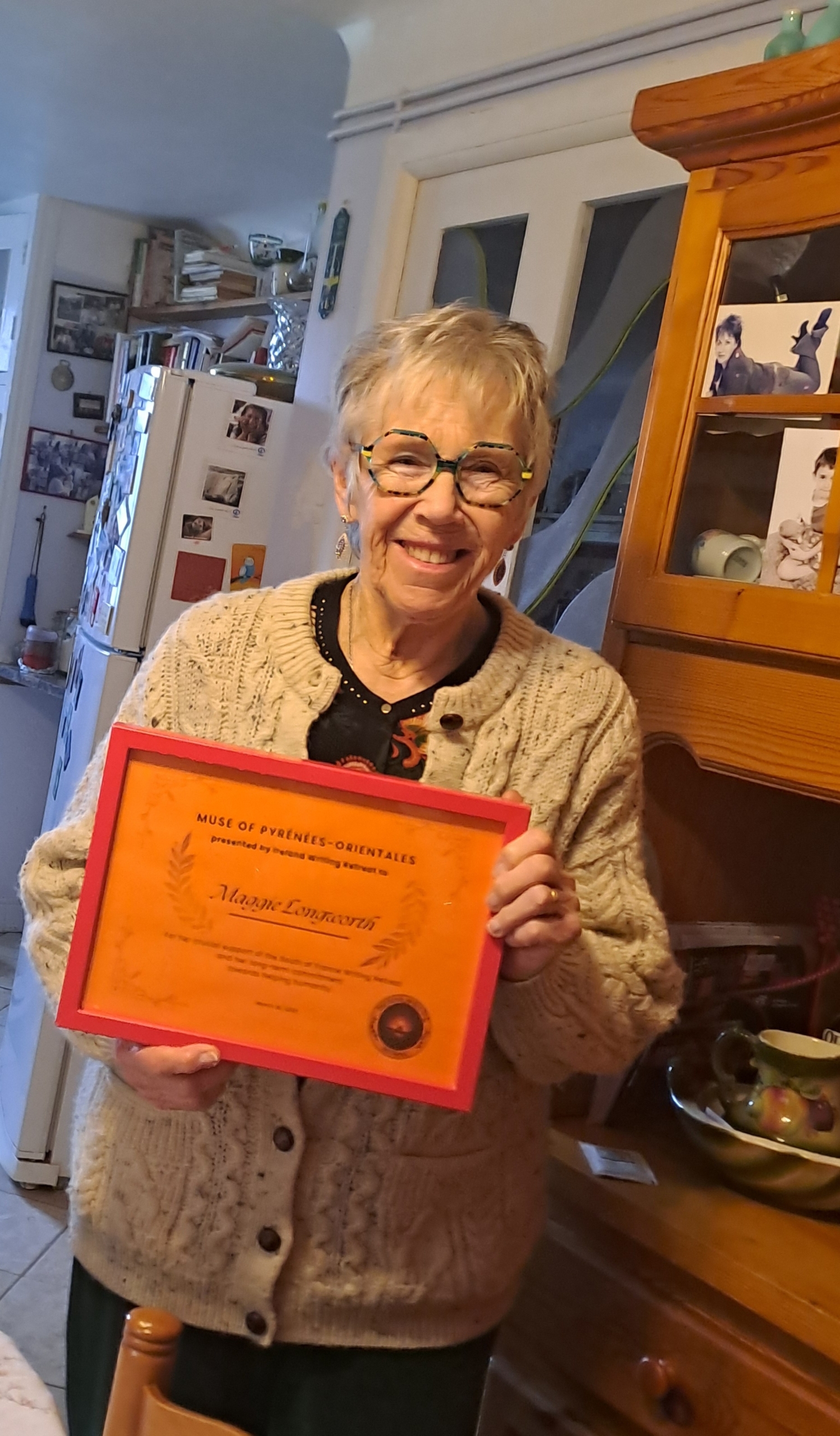 Congratulations to Maggie and Norman Longworth Many congratulations to longtime resident expats, Maggie and Norman Longworth from England now living near Prades, who received special awards for their service to the community and to the world of literature. Maggie, a retired nurse, has been involved as a leading volunteer in health projects in the region and Norman, former professor and an expert in lifelong learning, has written a number of books of prose and poetry. The framed awards were presented to the lovely couple at a special evening reception at the beautiful Villa Lafabregue hosted by South of France Writing Retreat https://www.irelandwritingretreat.com/retreats led by author and former foreign correspondent for The Times newspaper of London, Sean Hillen.