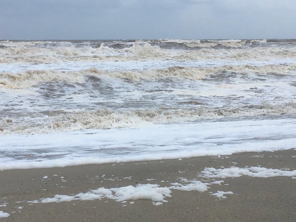 mer agitée/rough sea Saint Cyprien