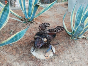 metal animal sculptures