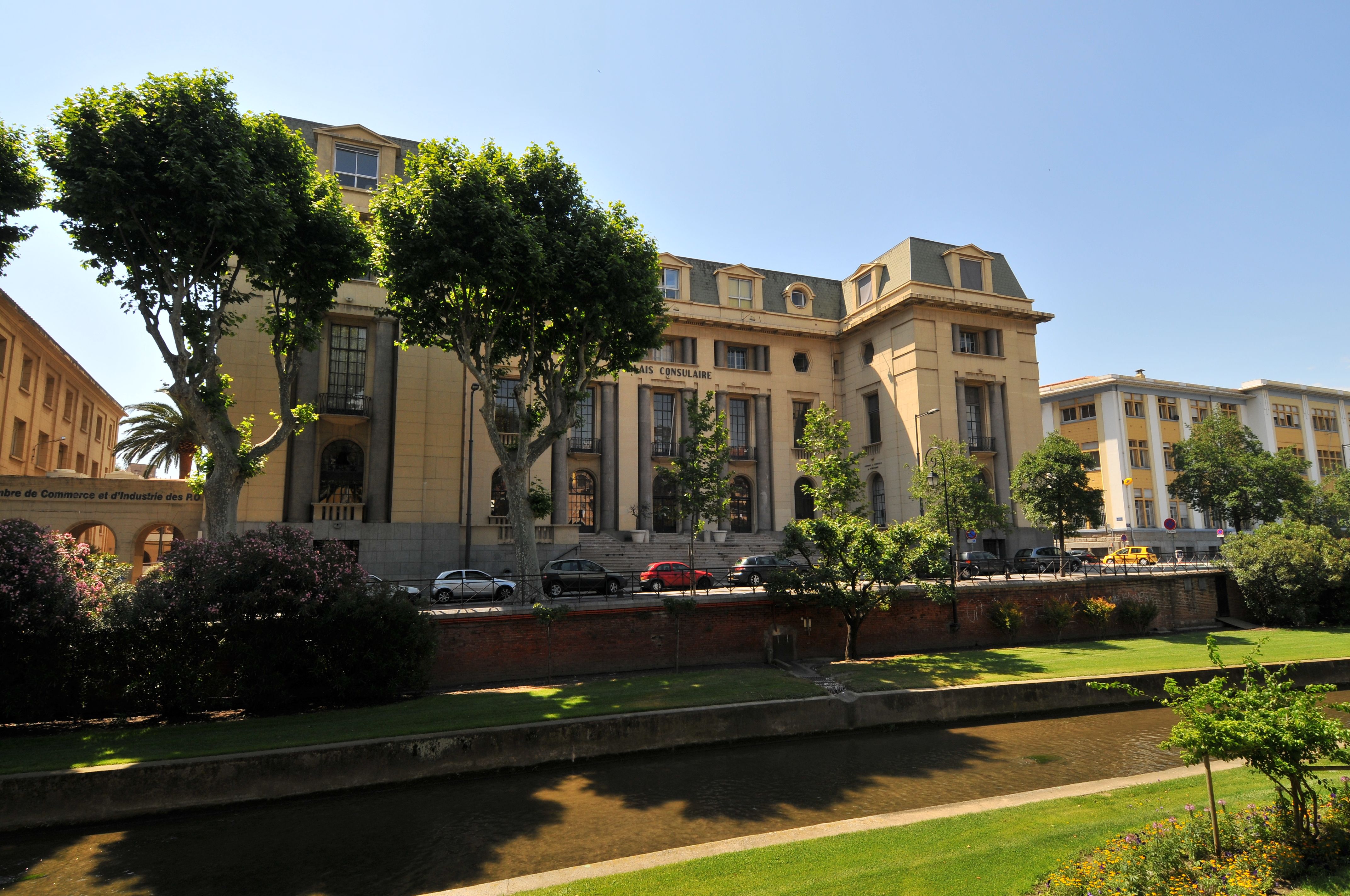 What are the Chambre du Commerce & Chambre des Métiers ...