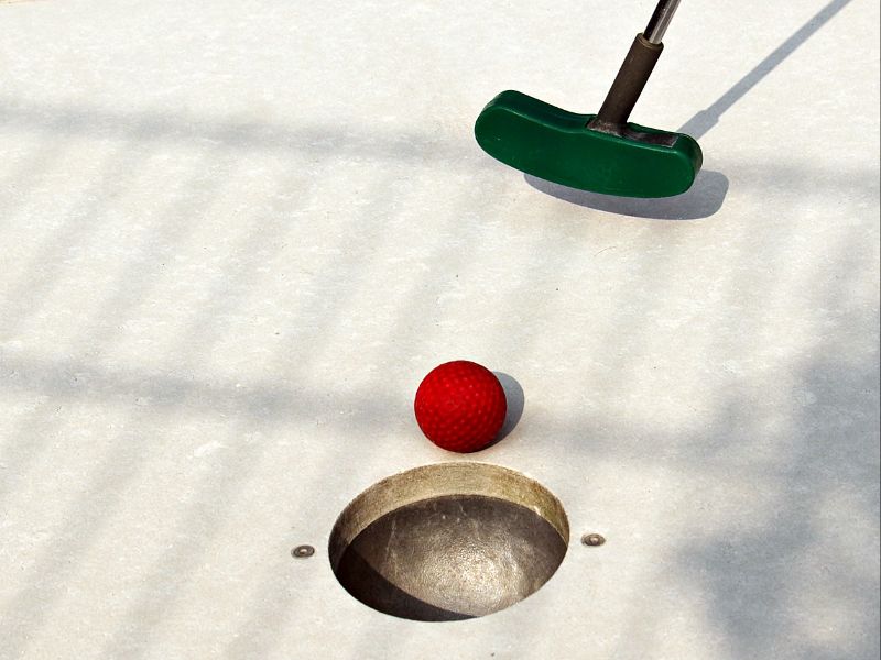 mini-golf