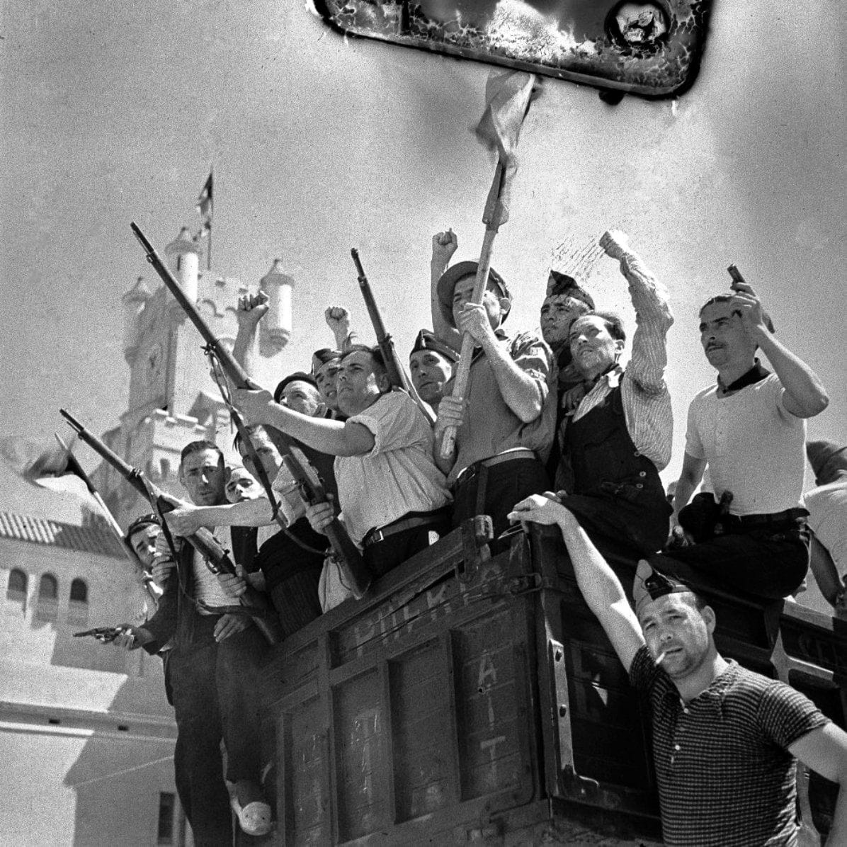 The Red Box photos of the Spanish Civil War PO Life