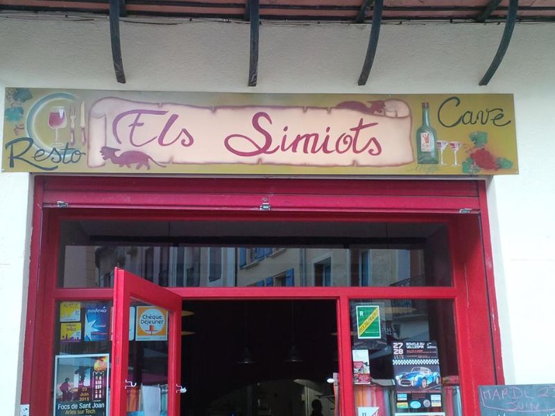 simiots