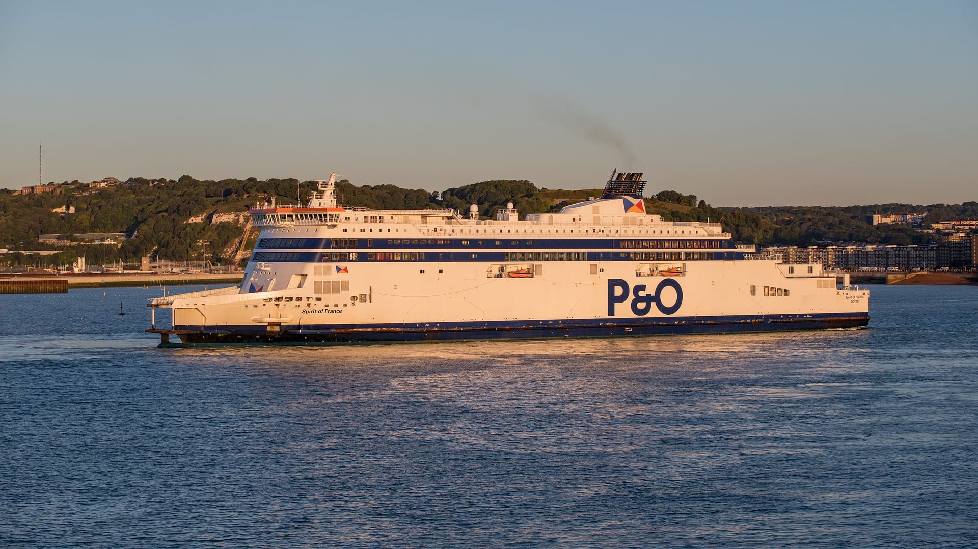 travelling dover ferry